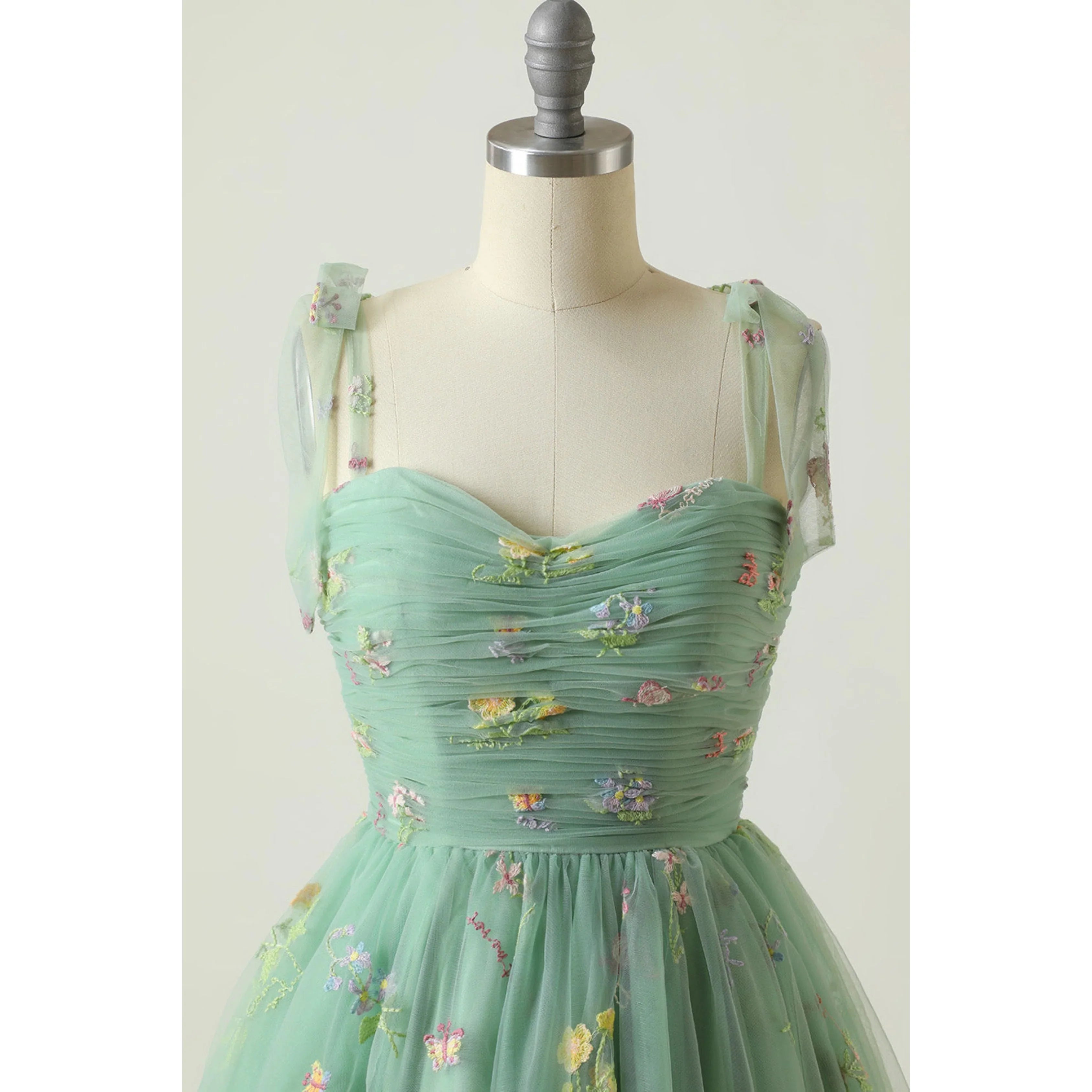 Femmes Robe de Bal | Tulle Brodé Premium